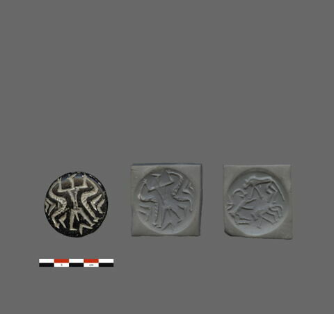 cachet, image 3/3