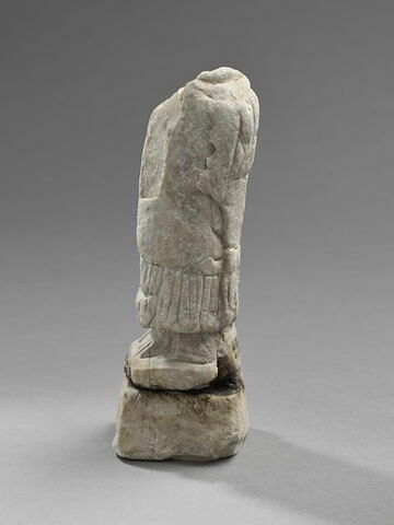 statue, image 5/16