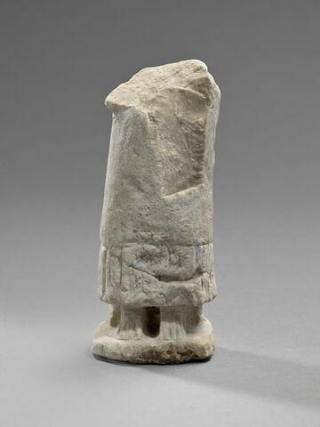 statue, image 7/16