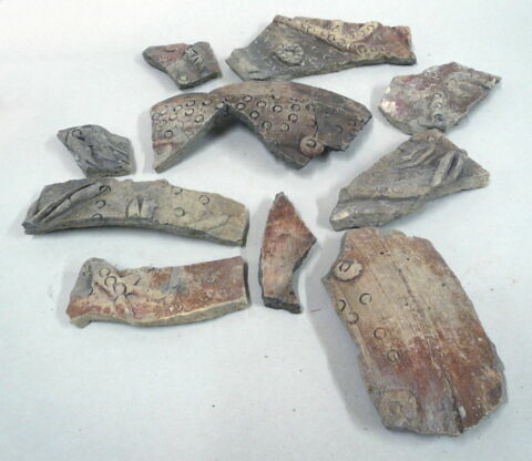 vase, image 2/2