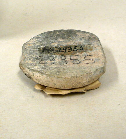 vase  ; jeton, image 2/2