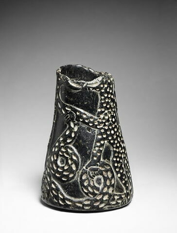 vase, image 2/5