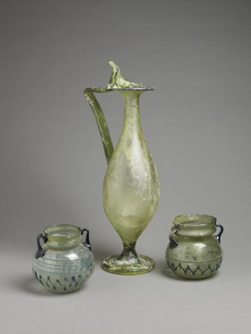 vase, image 2/3