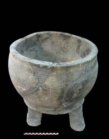 vase, image 2/4