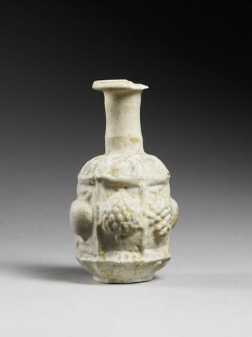 vase, image 3/4