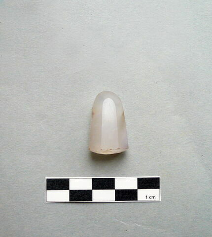 cachet, image 2/4