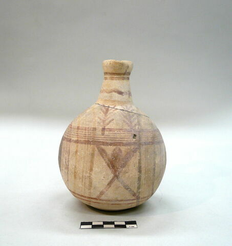 vase, image 3/5