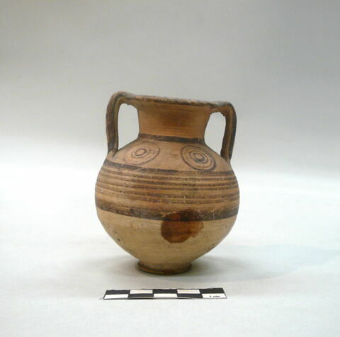 vase