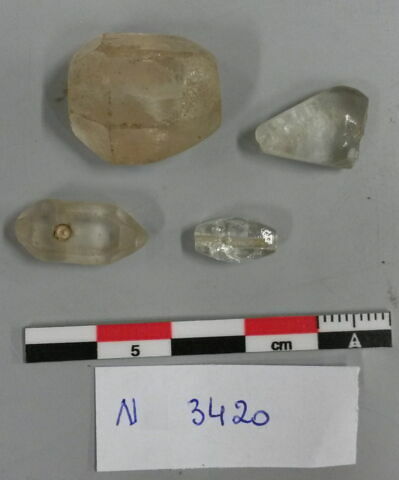 perle, image 2/2