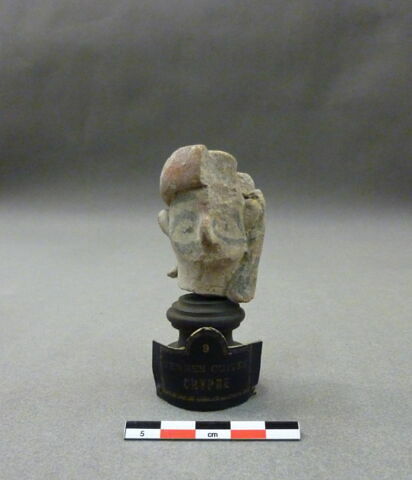 figurine