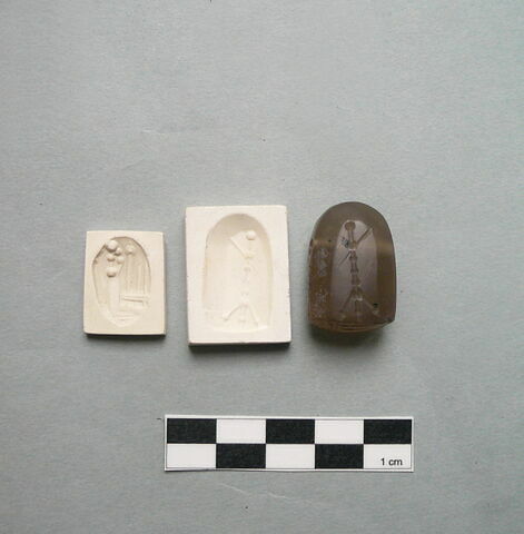 cachet, image 2/4