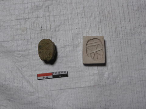 scarabée ; cachet, image 2/2