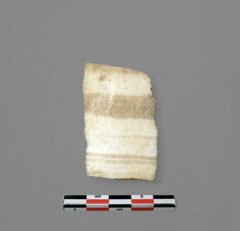 vase, image 3/3