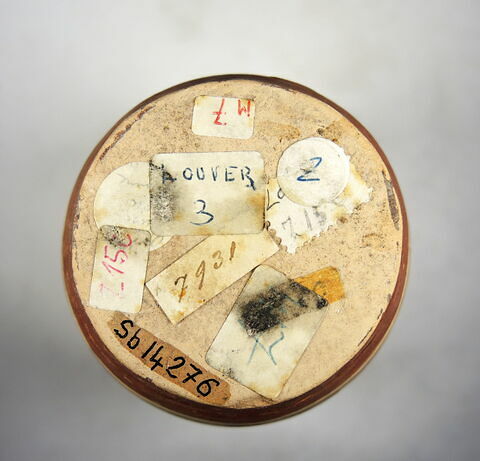 vase, image 4/7