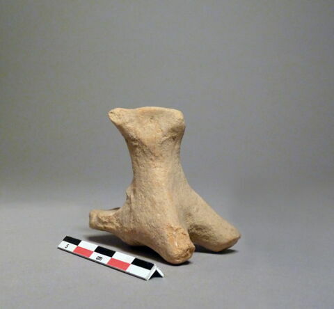 vase ; figurine, image 2/3
