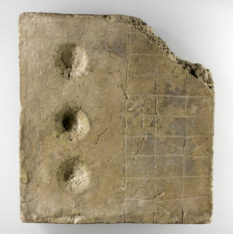 brique ; table à jeu, image 2/2
