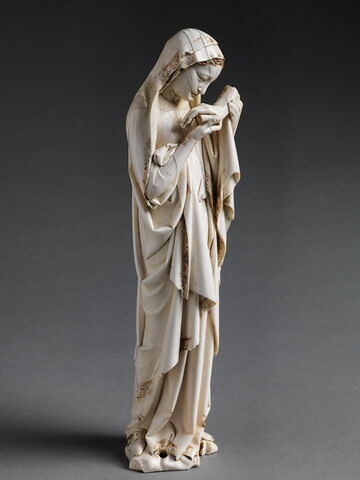 Statuette du groupe de la Descente de croix : la Vierge, image 12/16