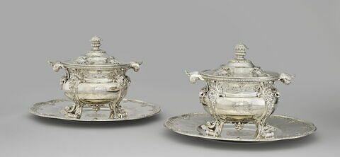 Pot à oille avec couvercle et doublure du service Walpole (d'une paire avec OA 12533 A et B)