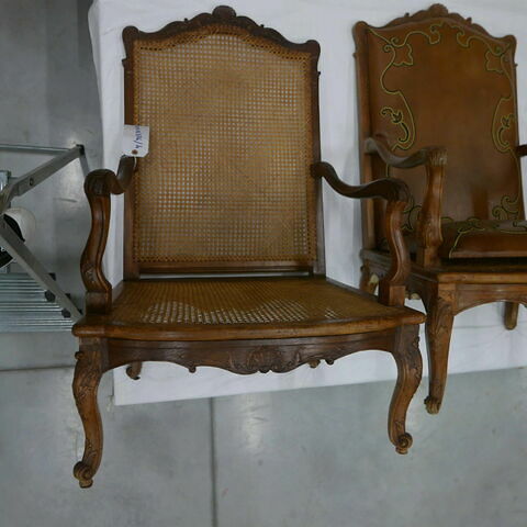 Fauteuil d'un ensemble de quatre (OA 12376 1-4), image 2/2