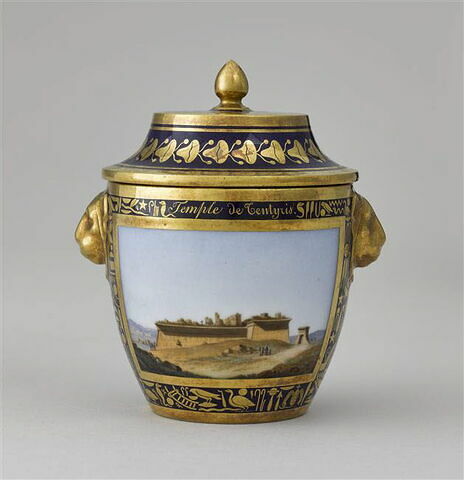 Pot à sucre Pestum, "Temple de Tentyris" (des deux côtés), du cabaret égyptien de Napoléon Ier (36 pièces), ou "cabaret du service de l'Empereur"
