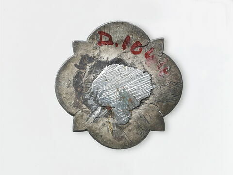 Plaquette quadrilobée provenant d'une croix : l'ange de l'Annonciation, image 3/5