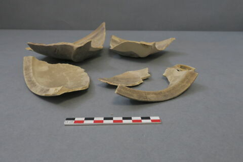 poêlon ; poêlon, fragment, image 3/9