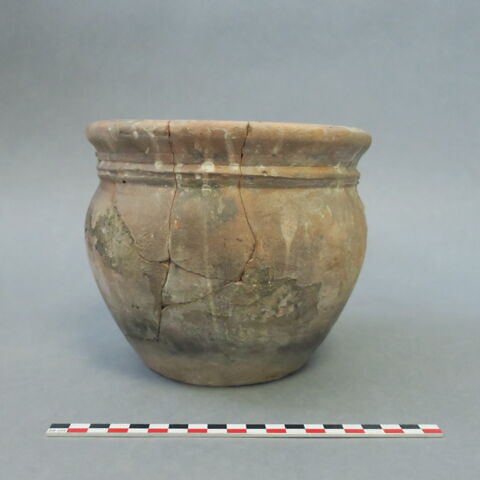 pot ; pot à graisse