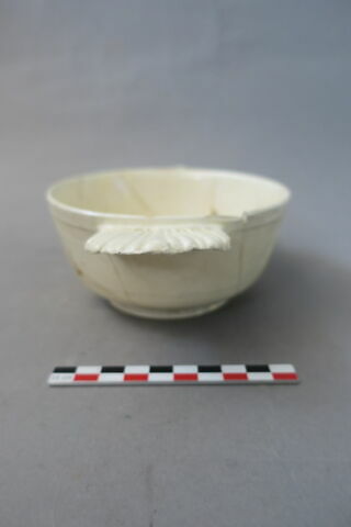 bol à anses, image 2/4