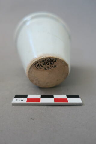 pot à onguent, image 3/3