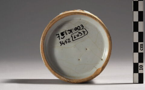pot à onguent, image 3/4