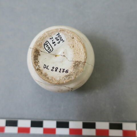 pot à onguent, image 2/3