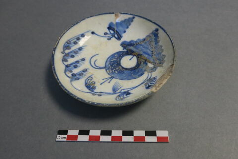 tasse ; soucoupe cabaret