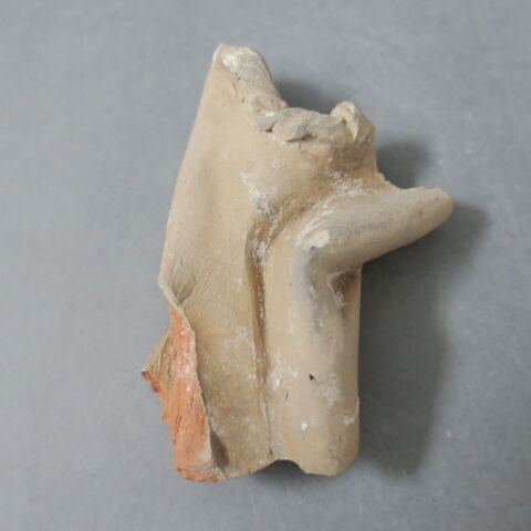sculpture, fragment, image 5/6