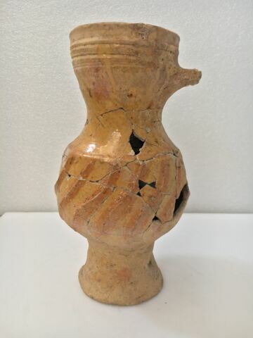 pichet, image 3/3