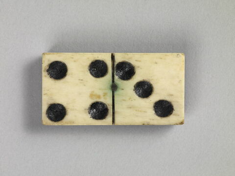 domino