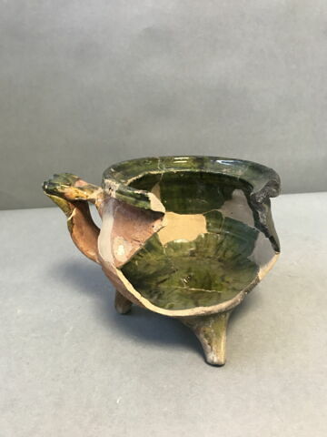 pot, image 3/5
