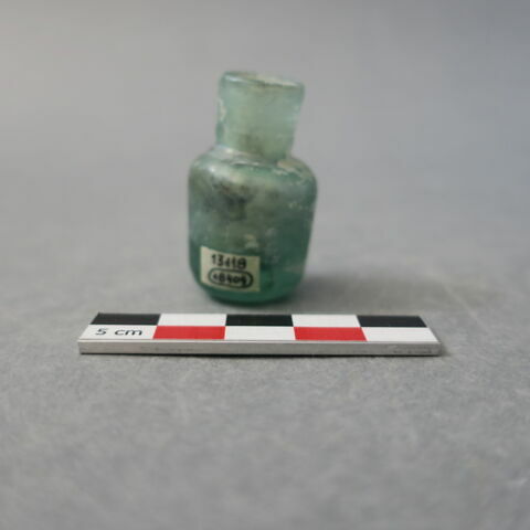 flacon, fragment, image 2/3