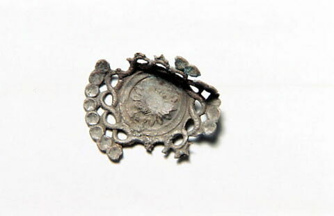 objet indéterminé, fragment, image 2/2