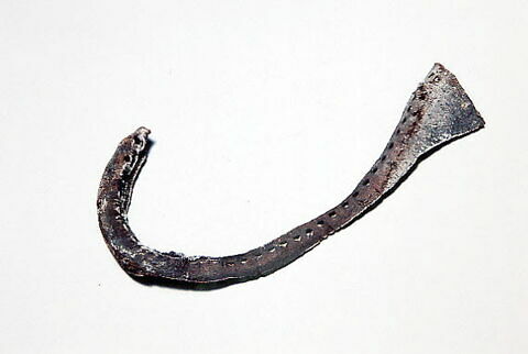 objet indéterminé, fragment, image 2/2