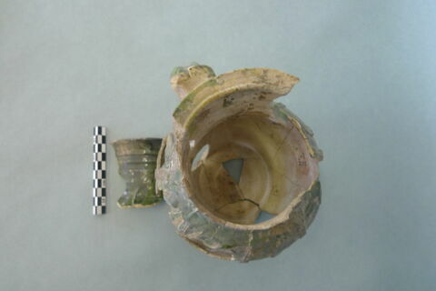 pichet, image 3/3