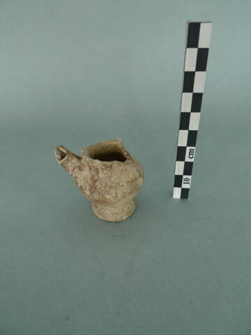 pot, image 3/3