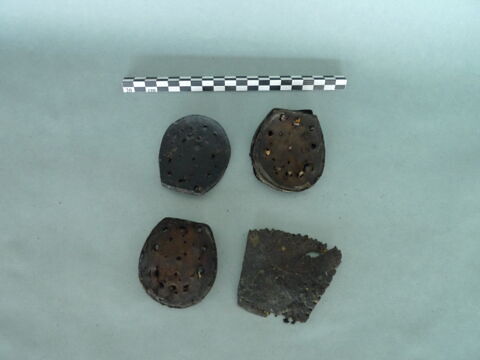talon de chaussure, fragment ; chaussure, fragment, image 3/3