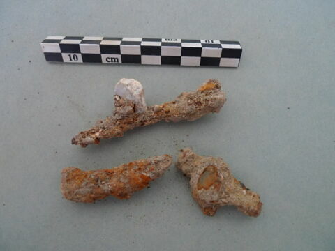 clou, image 2/3