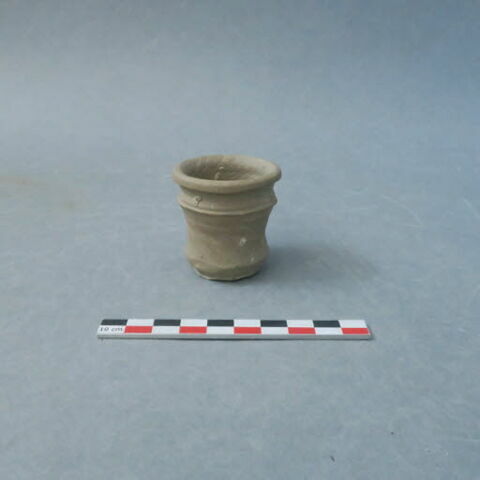 pot, image 2/3