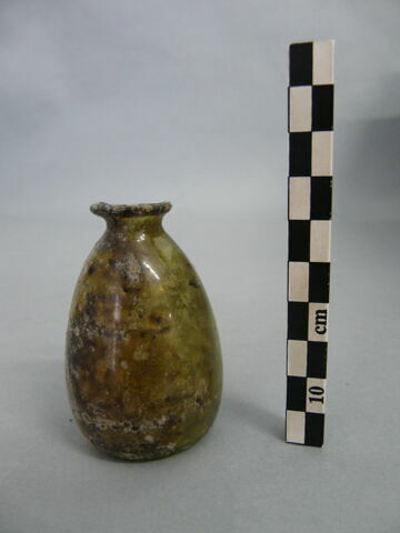 flacon, fragment, image 3/3