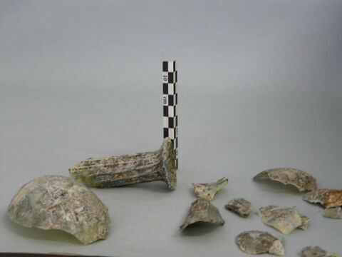 flacon, fragment, image 3/3