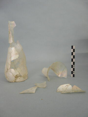 flacon, fragment, image 3/3