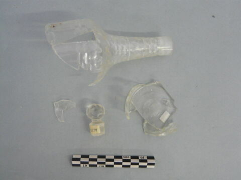 flacon, fragment, image 2/3