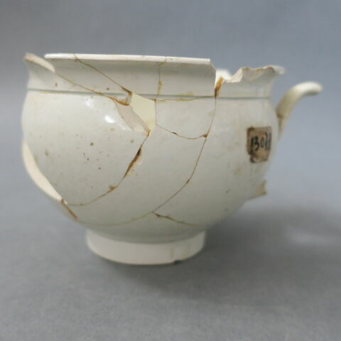 tasse à bouillon