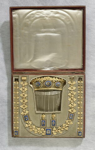 Ecrin de la parure de Marie-Louise, image 2/3